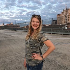 Meet your Posher, Jessica